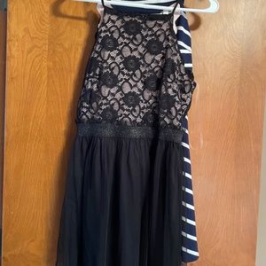 Womens/Junior Dress